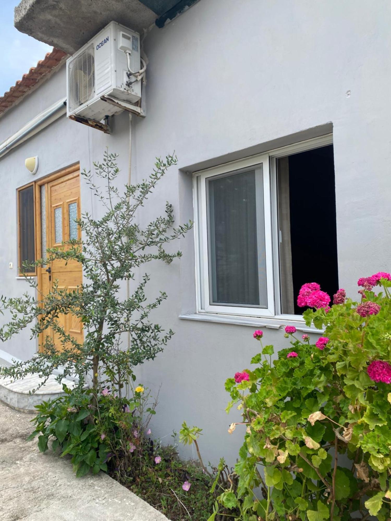 Andres Casa de hóspedes Ksamil